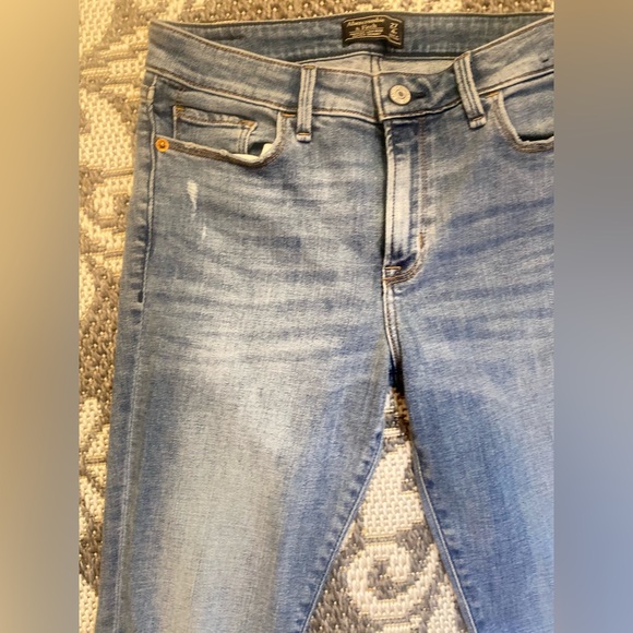 🩵EXCELLENT CONDITION | Abercrombie & Fitch Jeans | Size 27/4r - Picture 7 of 15